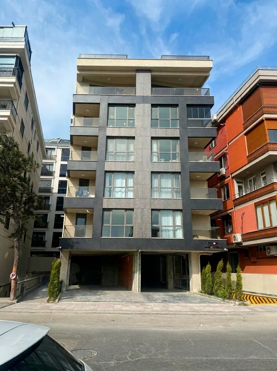 Trion Palmiye Apartmanı