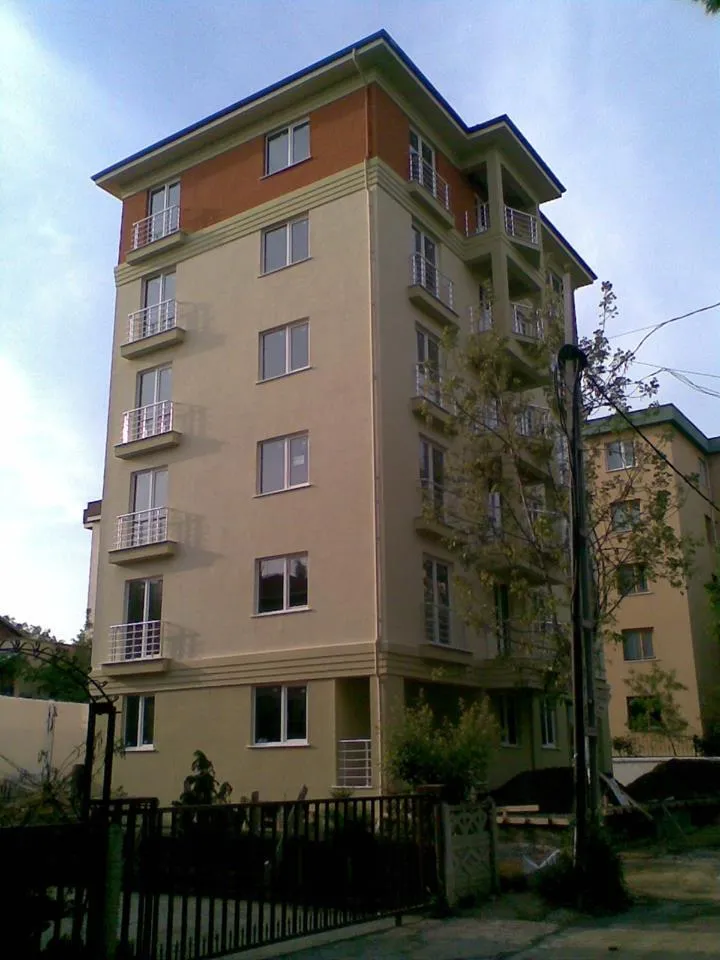 Trion Flat