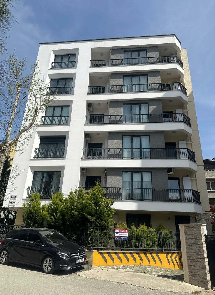Trion Çınar Apartmanı